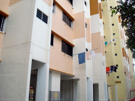 Yishun Avenue 6 thumbnail photo